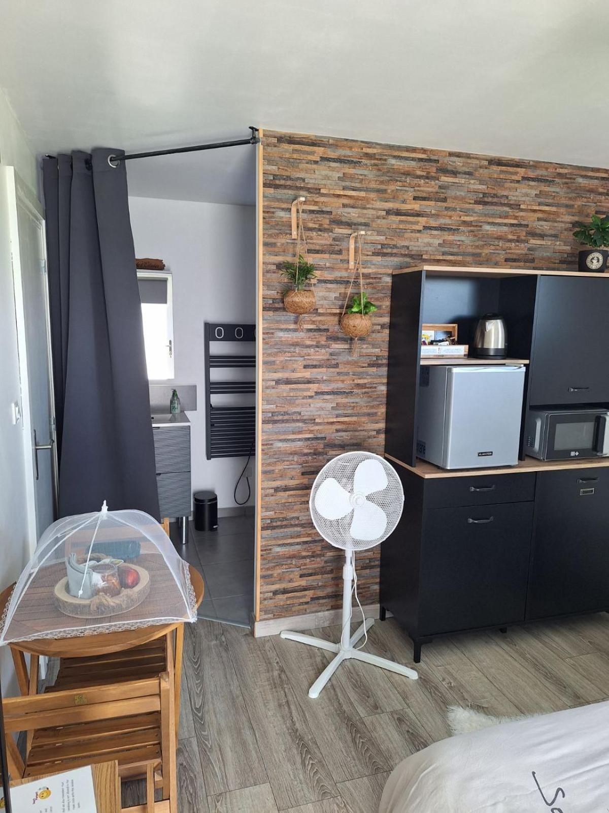 La Seve De L'Olivier Bed & Breakfast Amblans-et-Velotte Exterior foto